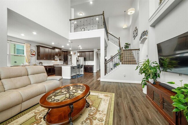Building Photo - 15613 Cabrillo Way