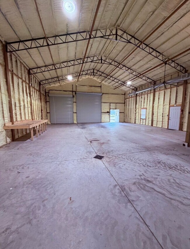 Building Photo - Gated 10-Acre Luxury Retreat with 40x60 Shop & Barn!