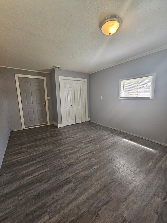 Building Photo - There is a $25 fee for the application and everyone over 18 needs to fill out their own application.