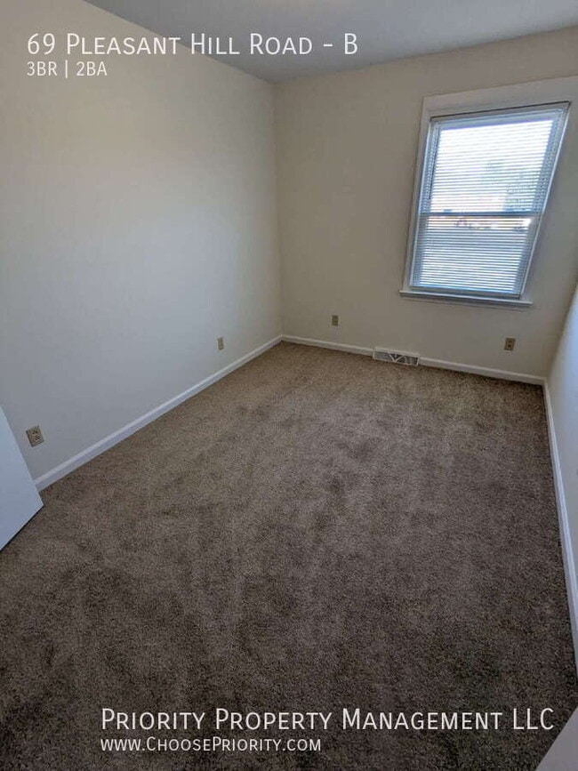 Building Photo - 69 Pleasant Hill Rd