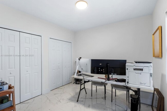 Building Photo - 10940 SW 180th St