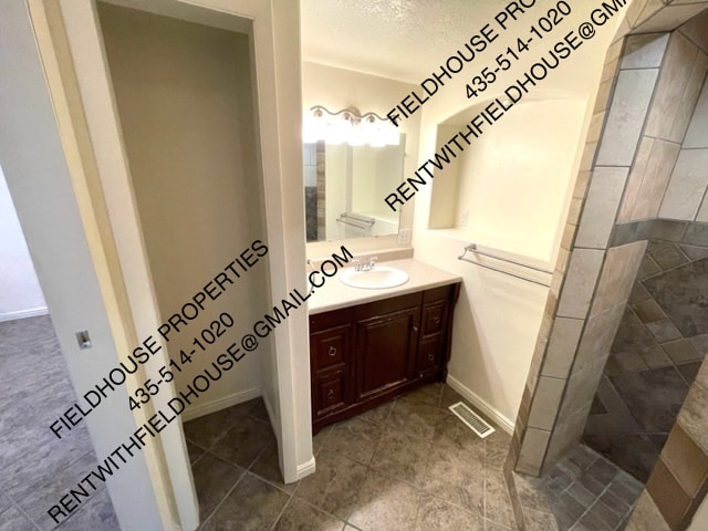 Building Photo - 42 E 400 S