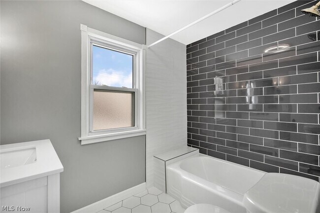 Building Photo - 4034 Stilmore Rd