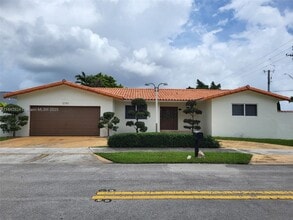 Building Photo - 12701 SW 38th Terrace