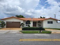 Building Photo - 12701 SW 38th Terrace