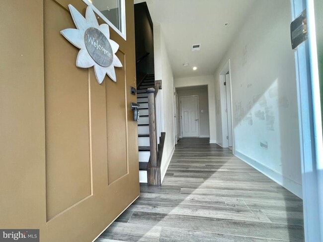 Building Photo - 3464 Sunset Ridge Dr