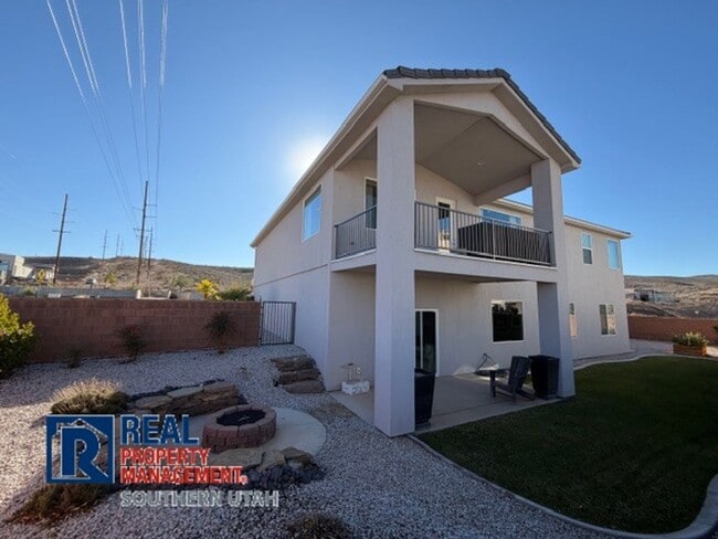 Building Photo - Beautiful Santa Clara Home