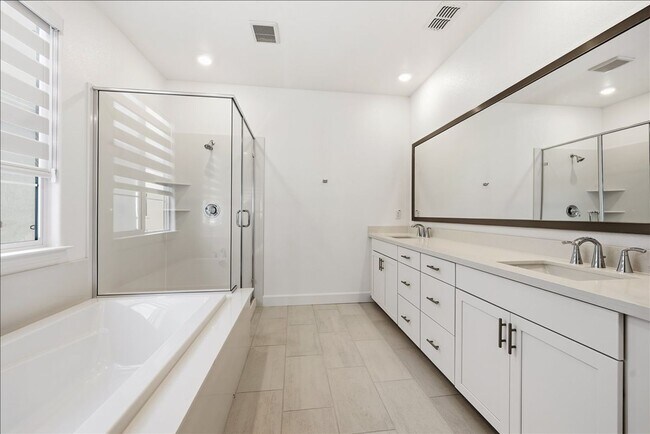 Building Photo - 7041 Nystrom Wy