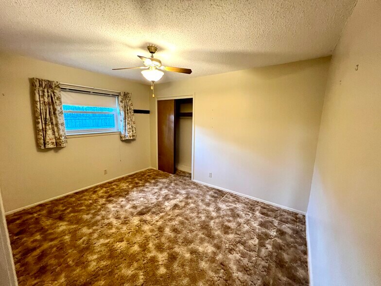 Building Photo - 5608 Lubbock Ave