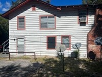 Building Photo - 1801 Goodyear Ave