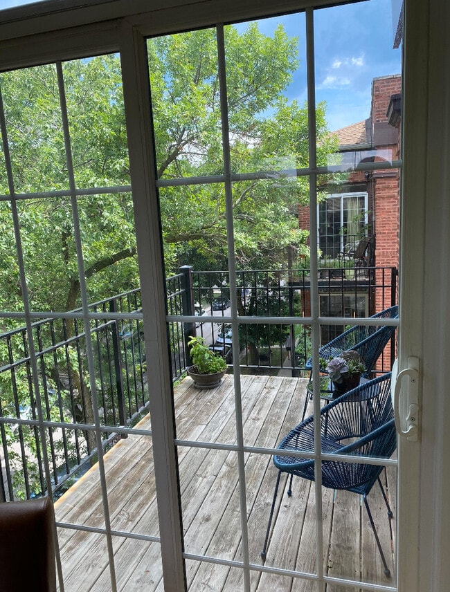 Building Photo - 1623 W Wallen Ave