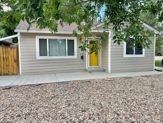 Primary Photo - Cute House For Rent near CSU & Old Town!