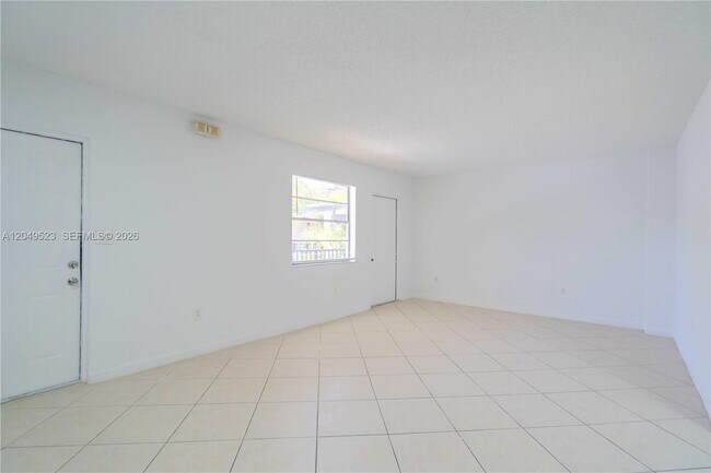 Building Photo - 3265 Virginia St