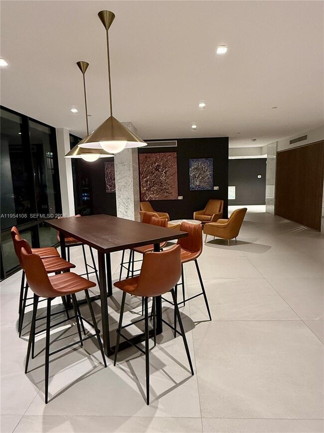 Building Photo - 2829 Indian Creek Dr