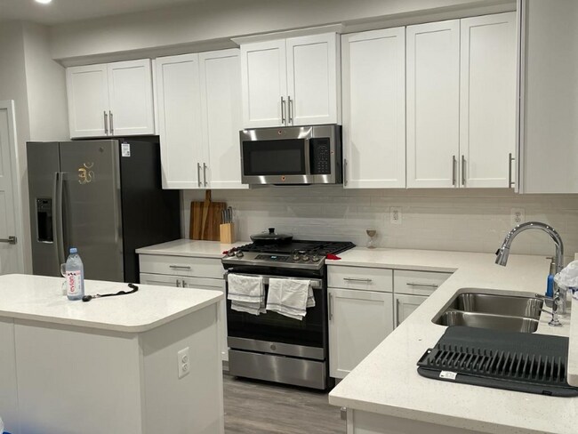 Building Photo - 2654 Jetstream Rd