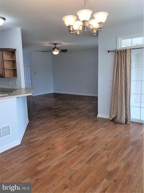 Building Photo - 149 Battalion Ln