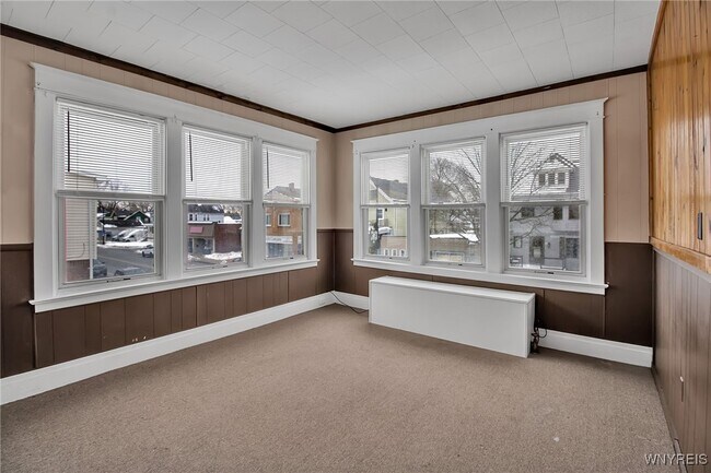 Building Photo - 314 Abbott Rd