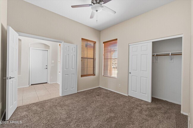 Building Photo - 2619 E Hazeltine Way