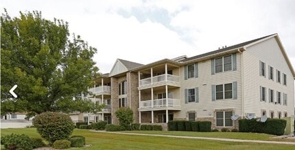 Building Photo - 3015 W Willow Knolls Dr