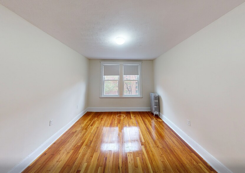 Building Photo - 1622 Commonwealth Ave