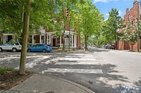 Building Photo - 1527 Grove Ave