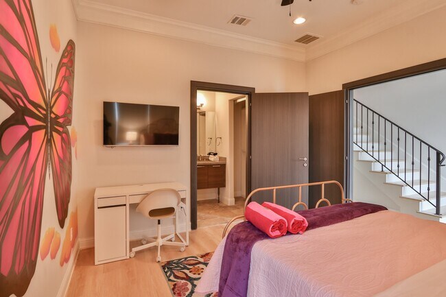 Building Photo - 4114 Driscoll St