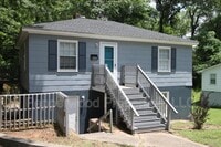 Building Photo - 228 S Hampton Dr
