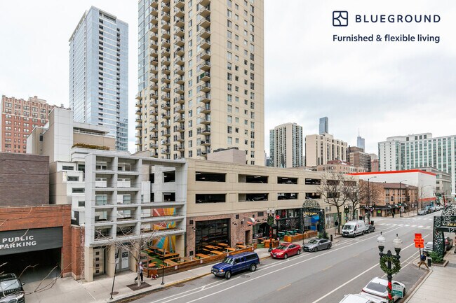 Building Photo - 211 W Scott St