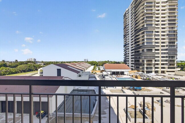 Building Photo - 4000 N Ocean Dr