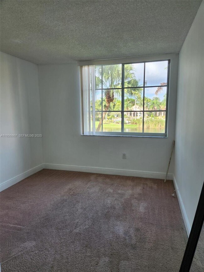 Building Photo - 12124 St.Andrews Pl