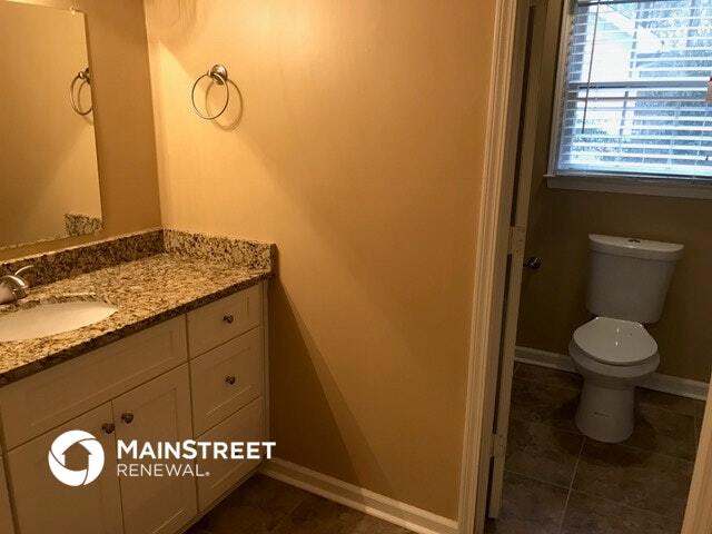 Building Photo - 908 Saybrook Cir NW