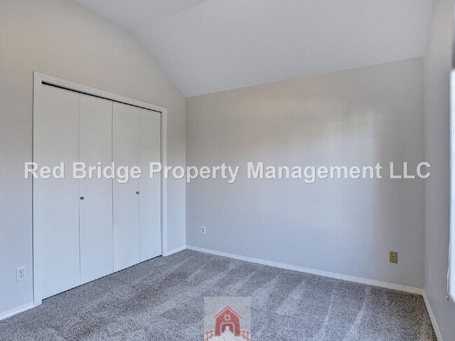 Building Photo - 2356 SW 214th Pl