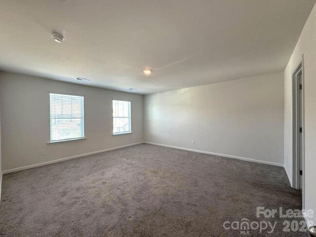 Building Photo - 7898 Old Brk Rd