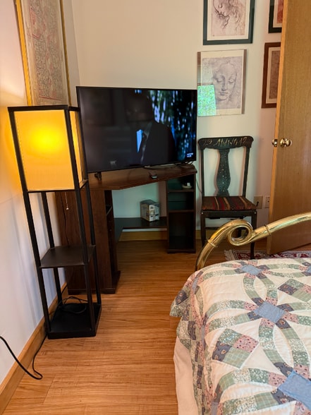 Building Photo - 19 Frog Pond Rd