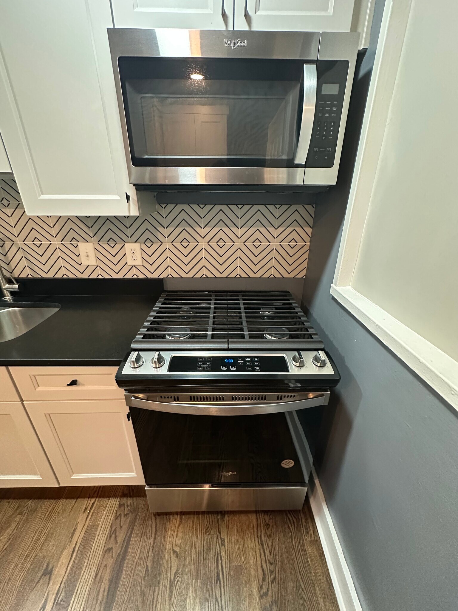 Building Photo - 296 Murray Hill Ave NE