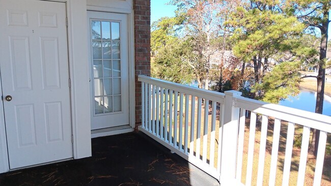 Building Photo - Furnished 2 Bedroom, 2 Bath Condo in Little River! Community Pool