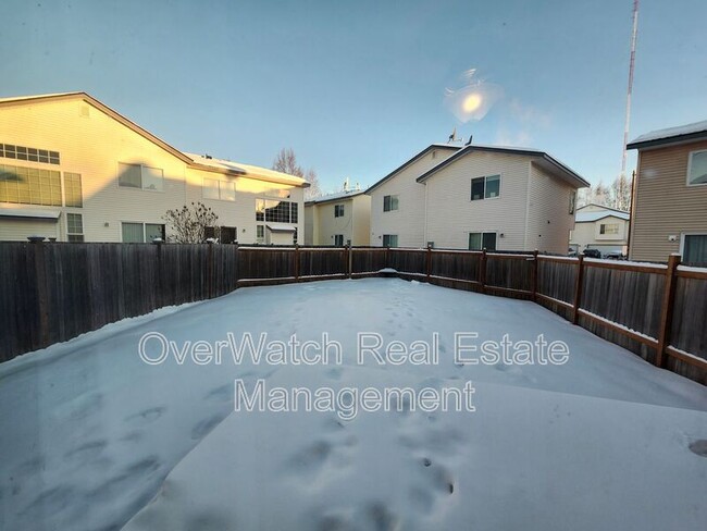 Building Photo - 2645 Meadow Lark Way