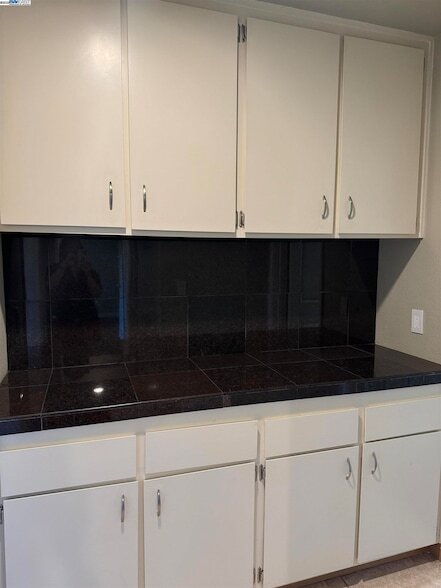 Building Photo - 7765 Canyon Meadows Cir