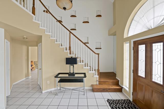 Building Photo - 2116 Houlton Ln