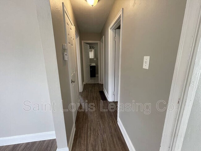 Building Photo - 1629 Talisman Ln
