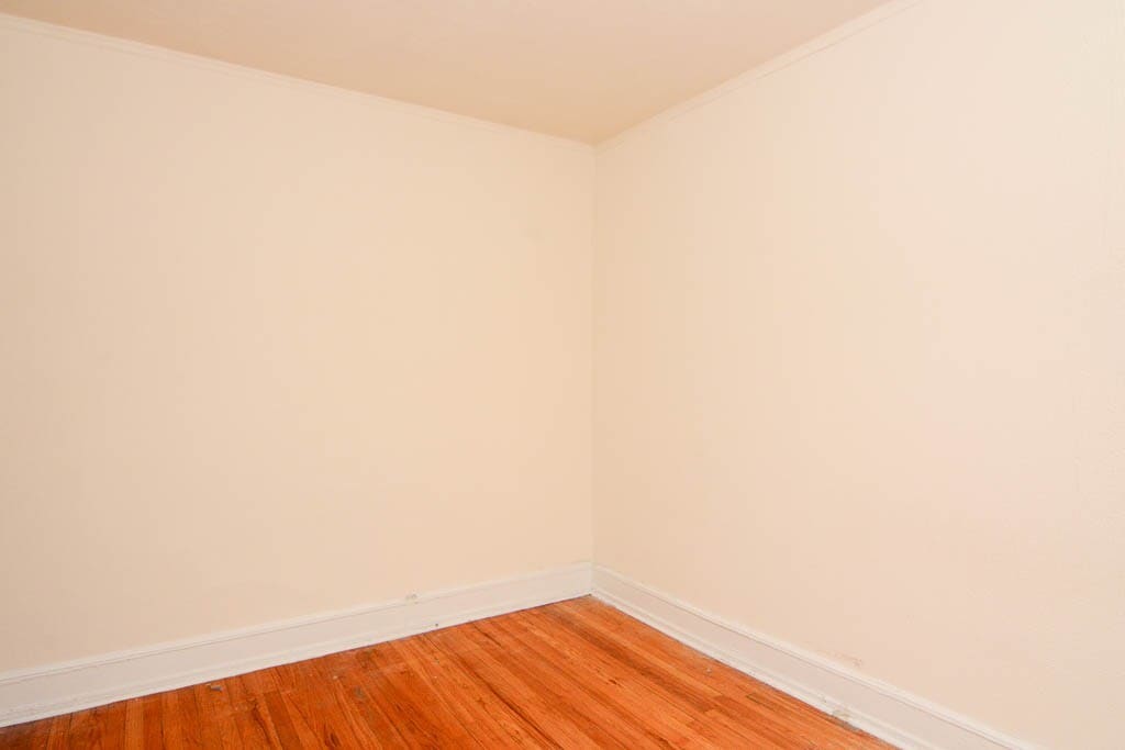 Building Photo - 2332 N Spaulding Ave
