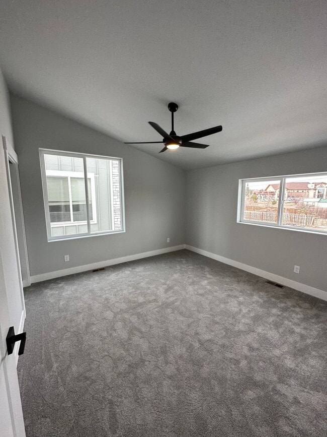Building Photo - 226 Miller Ln