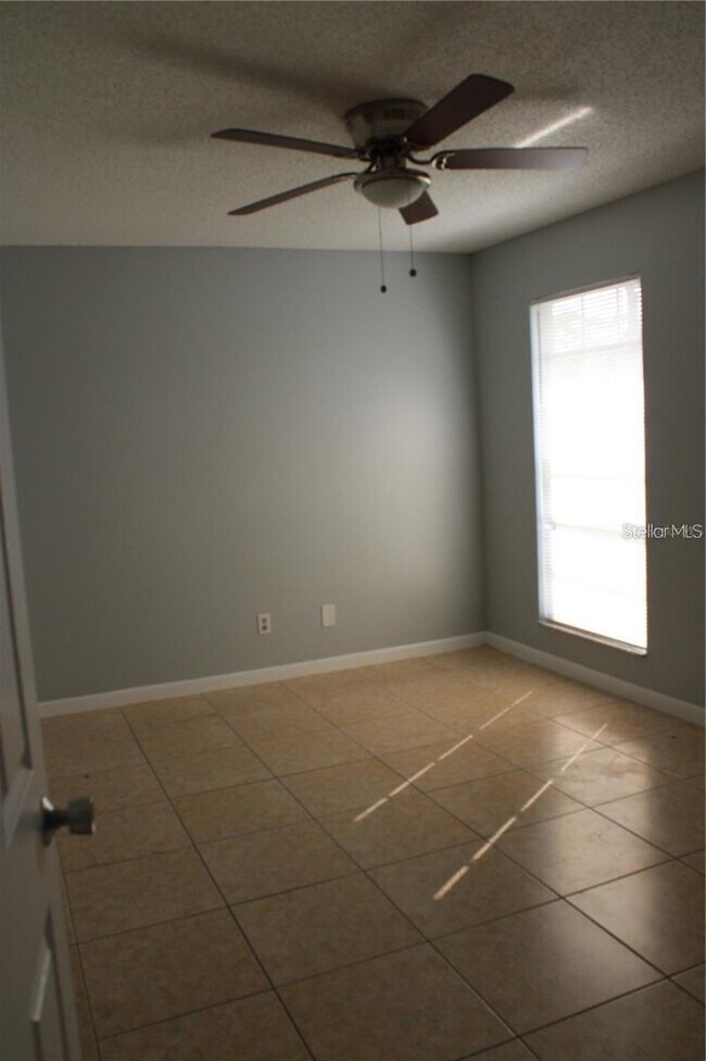 Building Photo - 4122 White Pine Ave