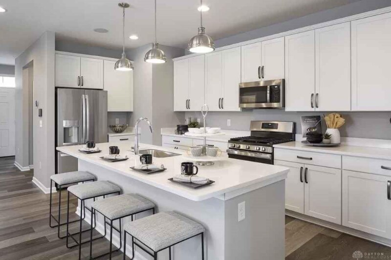 Building Photo - 599 Bellasera Dr