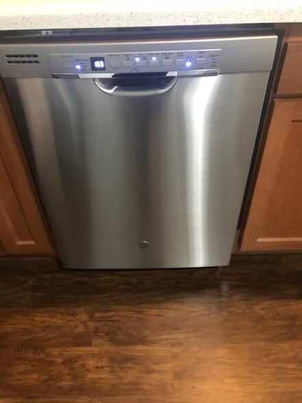 Building Photo - 3450 Graceland Ave