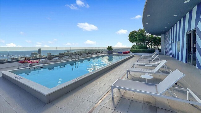 Building Photo - 55 SW 9th St