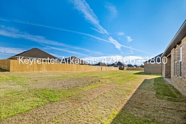 Building Photo - New construction | Taverner Crossing community in Farmington!