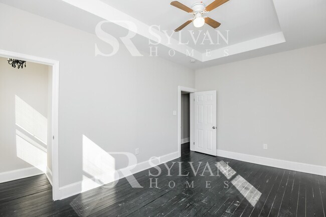 Building Photo - Charming 3BR 2 BA Ready for Move In