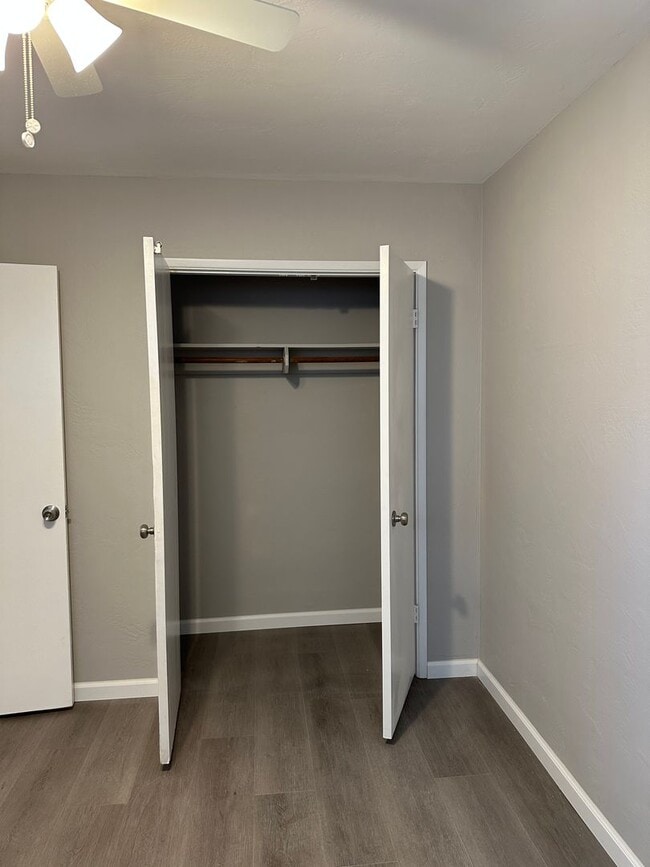 Building Photo - 4225 Kansas St