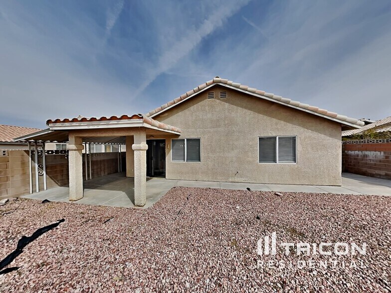 Building Photo - 6375 Cranberry Ln